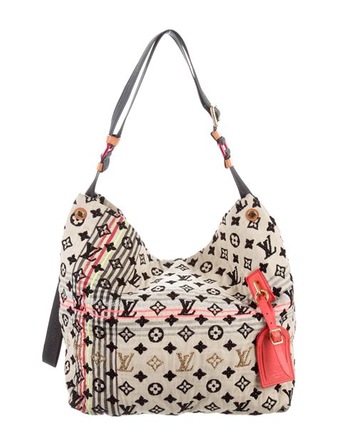 louis vuitton boho bag.